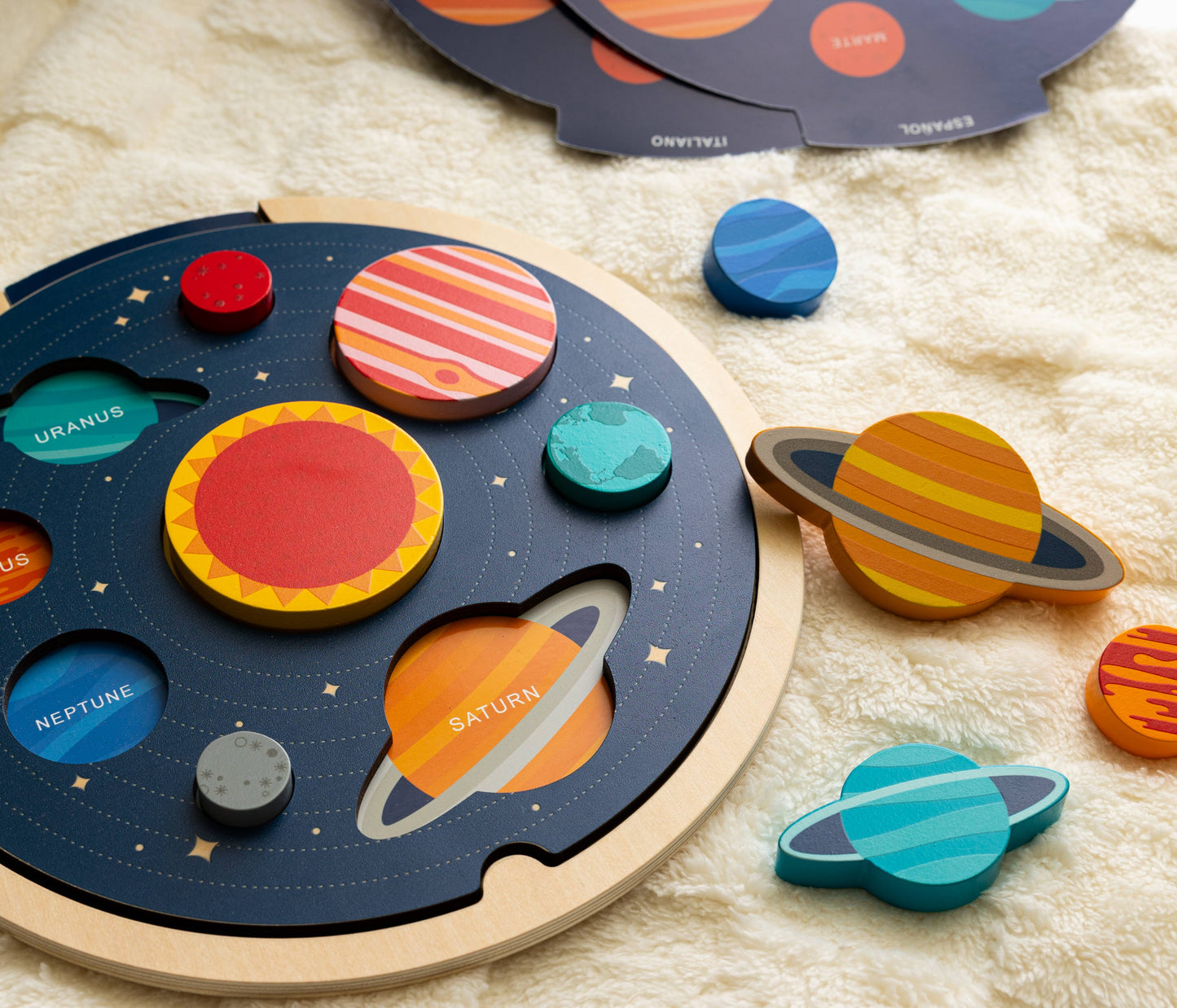 Chronicle Books - Multi-Language Solar System Wooden Tray Puzzle