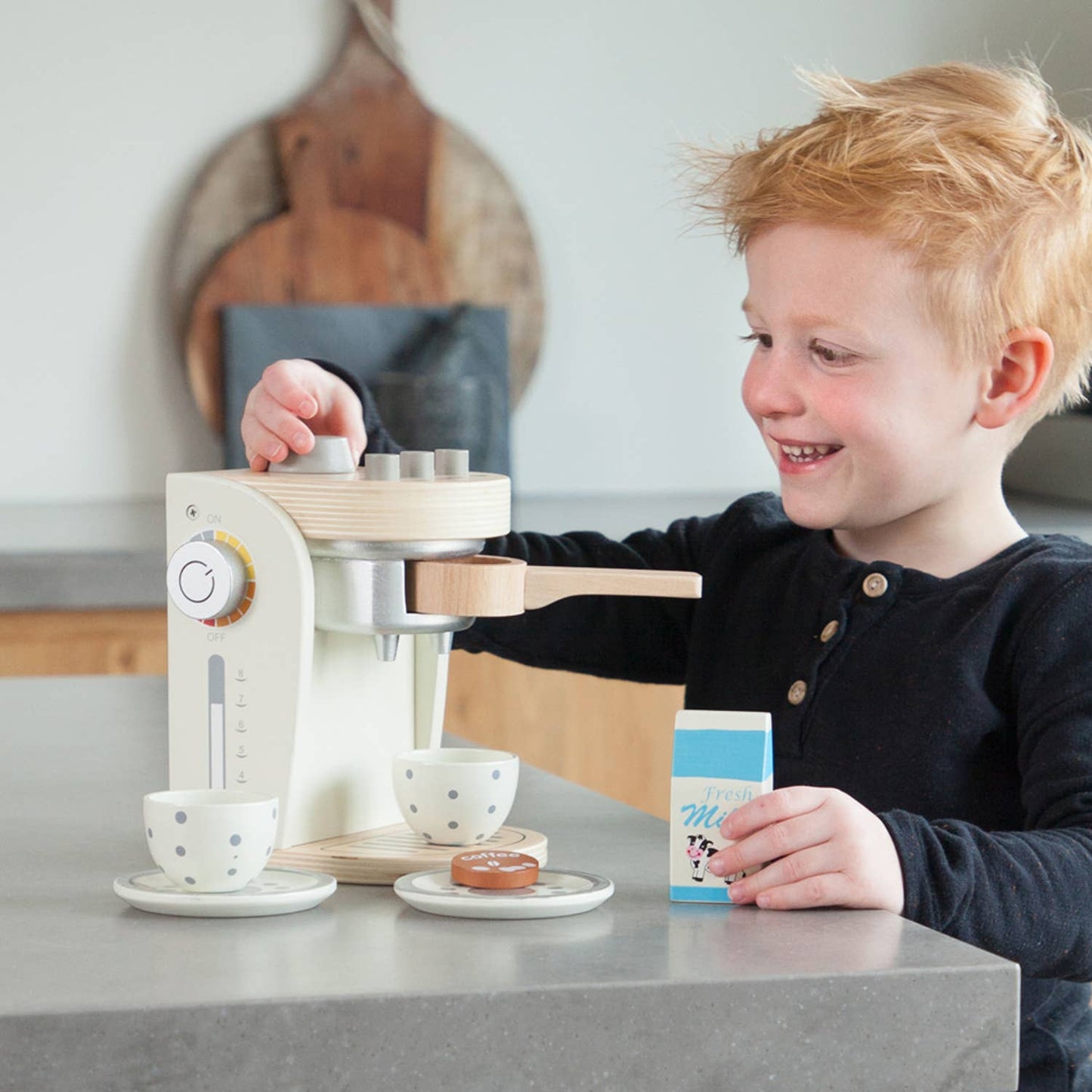 New Classic Toys - Coffee machine - white