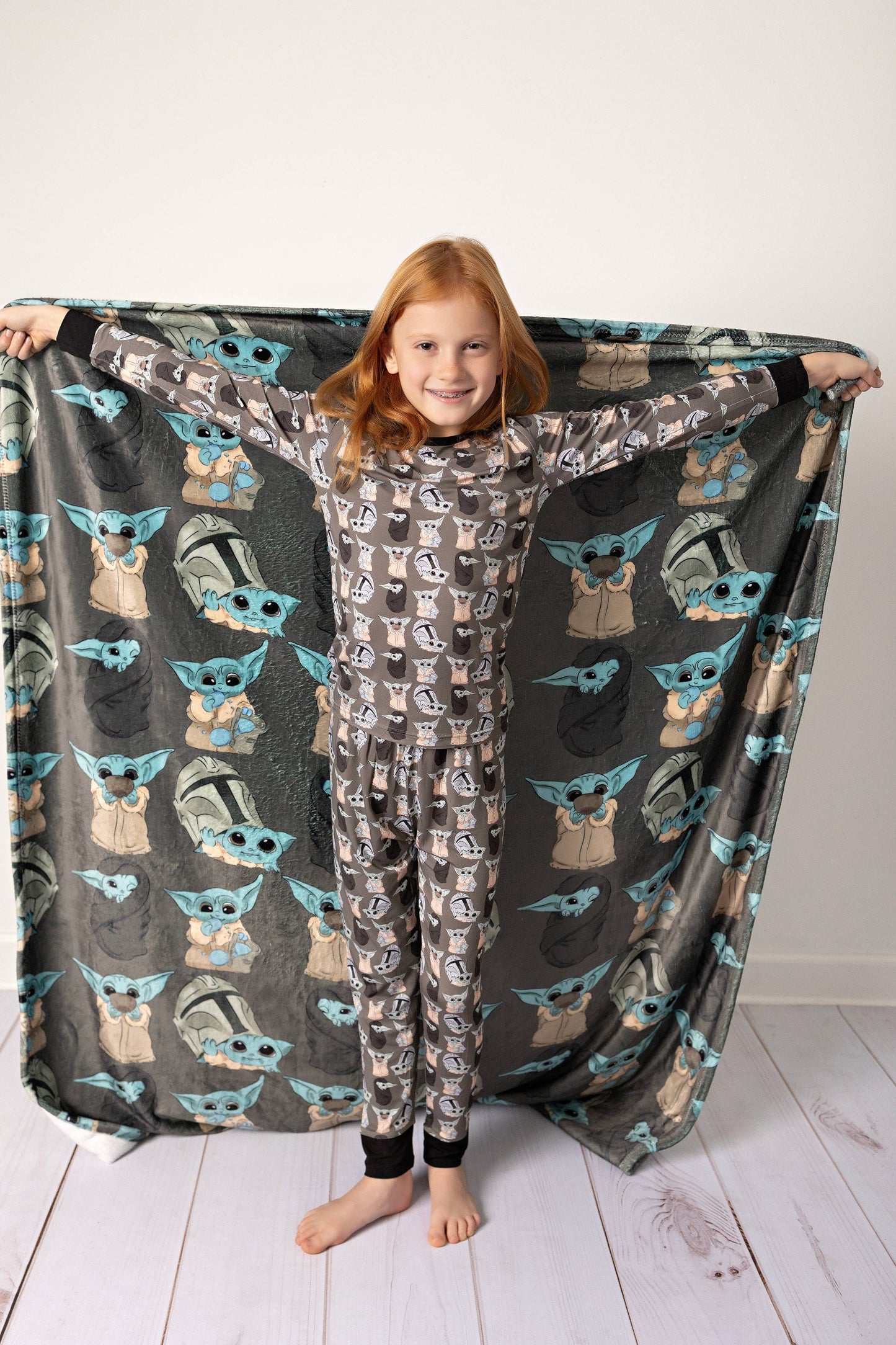 Ellie Sue - Star Wars: Precious Cargo Pajamas (Baby Yoda)