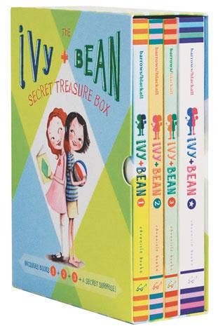 Chronicle Books - Ivy & Bean Boxed Set