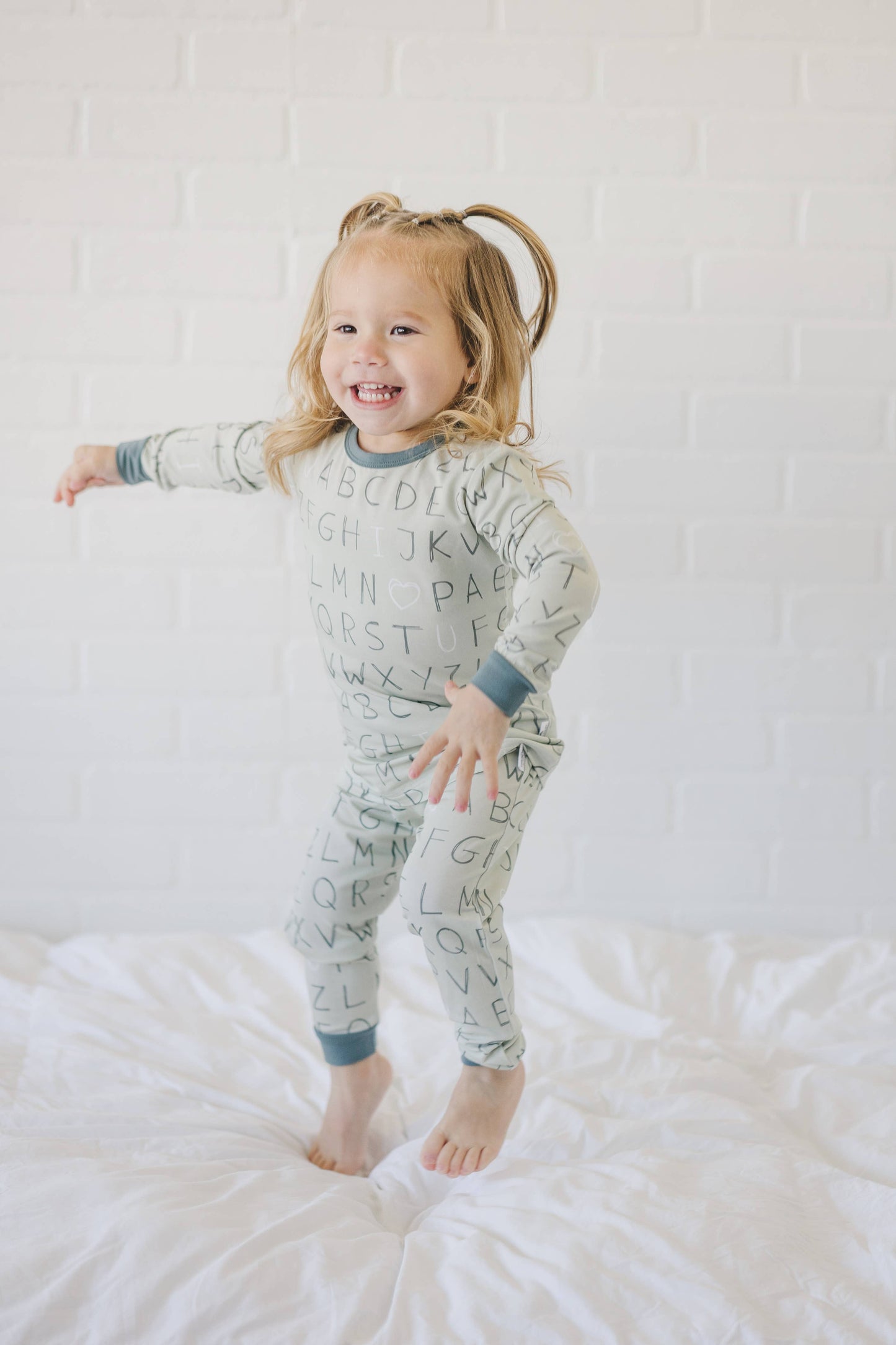 Little Joy Co. - I <3 U ABC Valentine's Day 2pc Bamboo Pajamas - Green