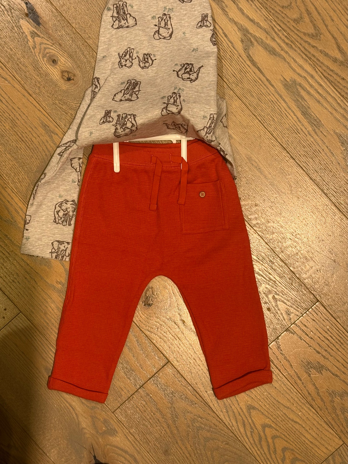 Oliver and Rain - Grey Elephant Bodysuit & Waffle Knit pants