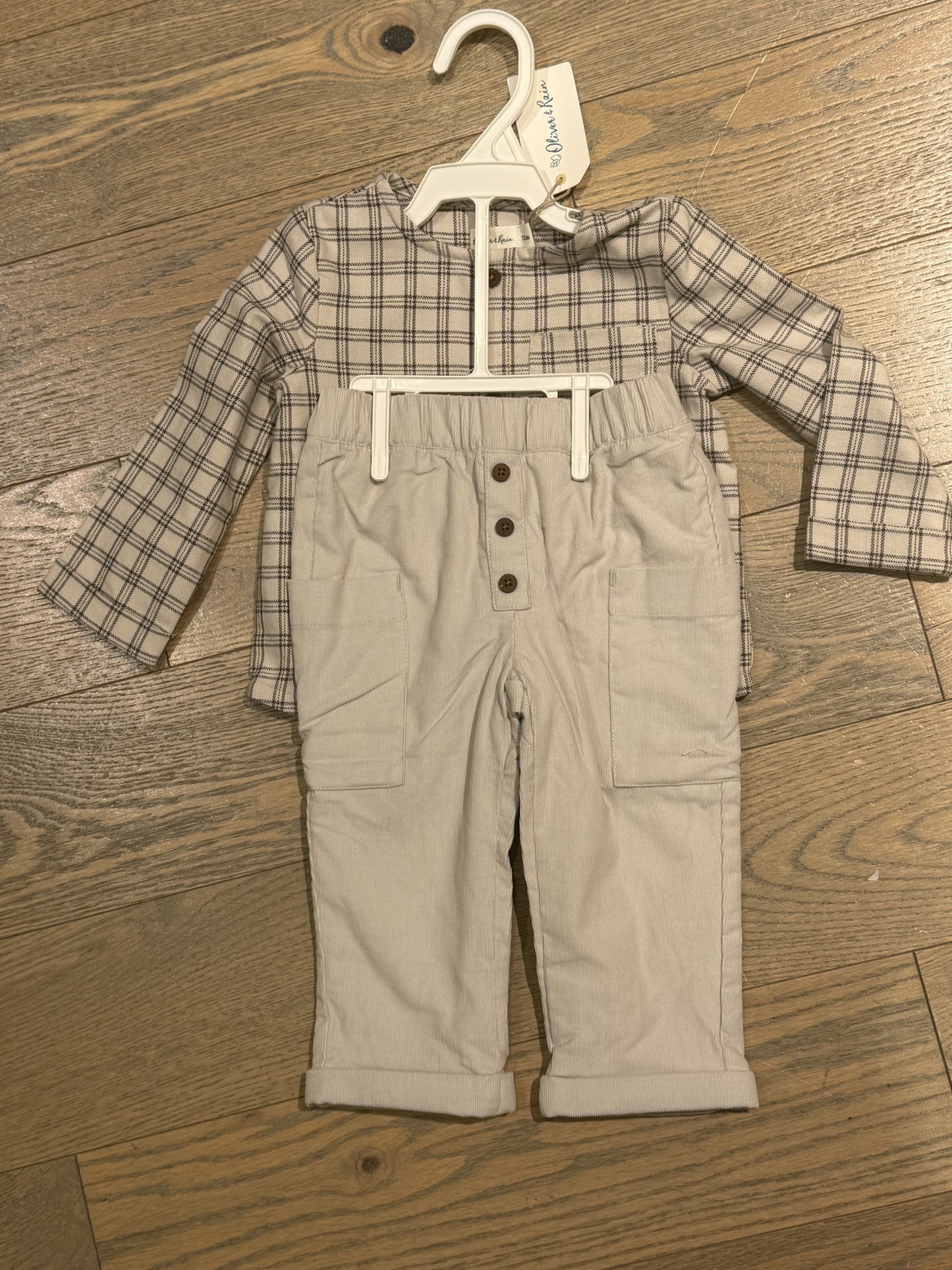 Oliver and Rain - Checkered Shirt and Corduroy Pants