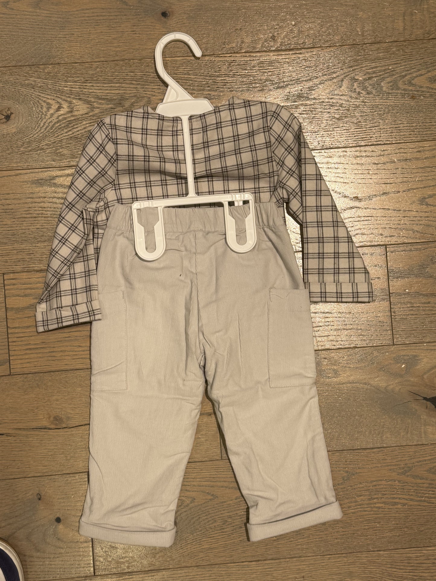 Oliver and Rain - Checkered Shirt and Corduroy Pants