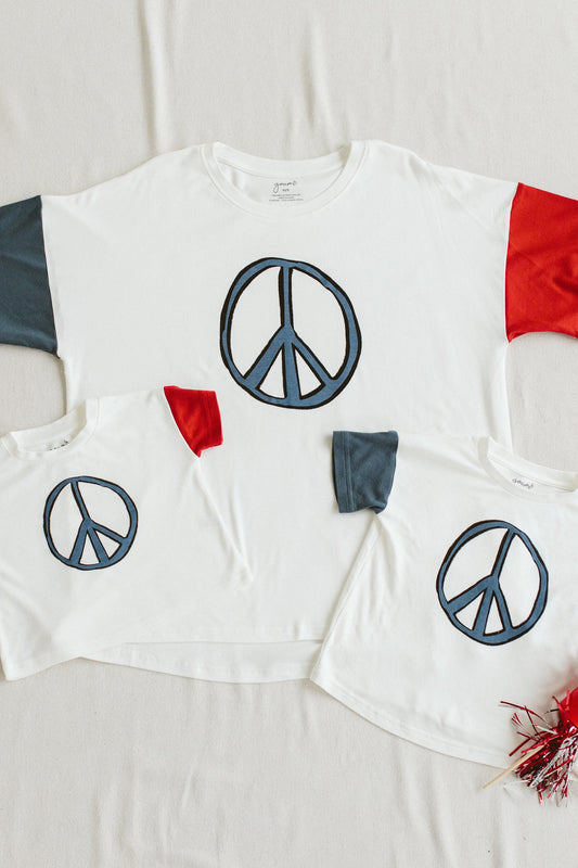 Goumi - Graphic Tee - Peace