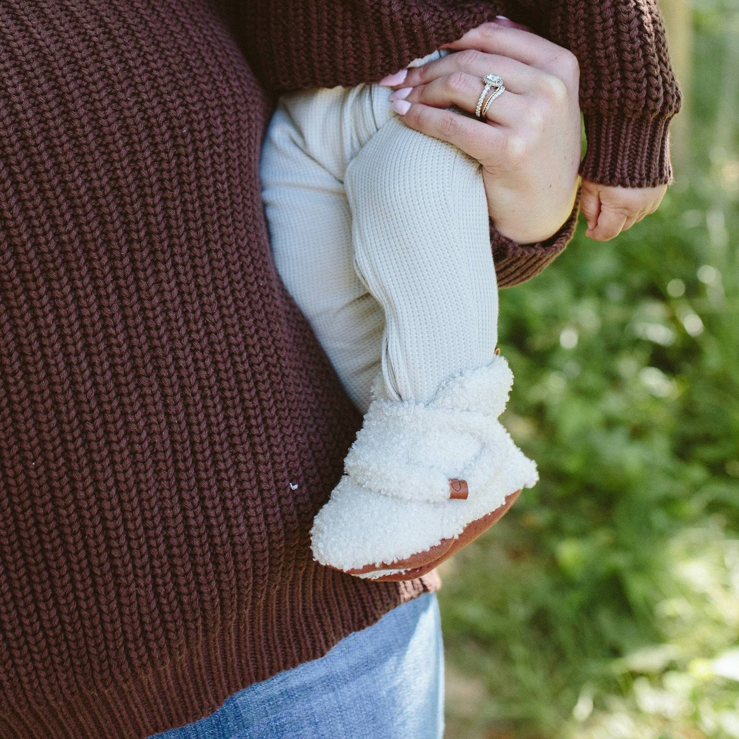 Goumi - Sherpa Baby Stay-On Boots - Alabaster