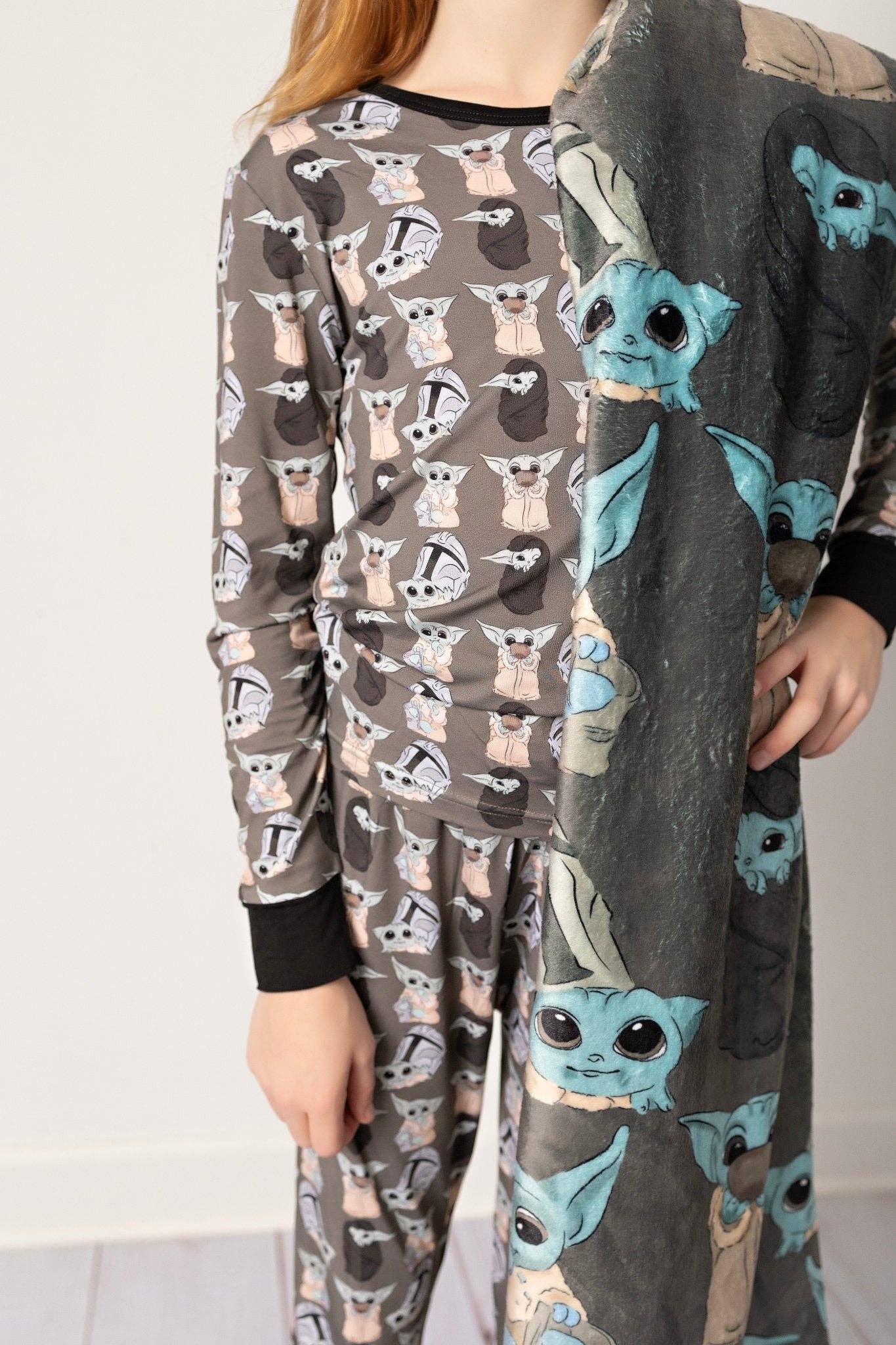 Ellie Sue - Star Wars: Precious Cargo Pajamas (Baby Yoda)